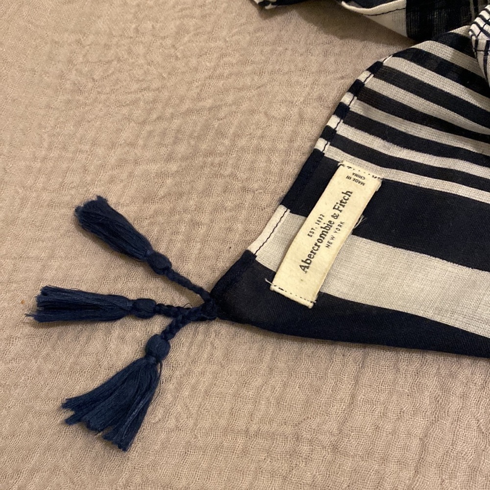 ABERCROMBIE and Fitch navy and white stripes scarf with tassels. 40”40” - Picture 2 of 6